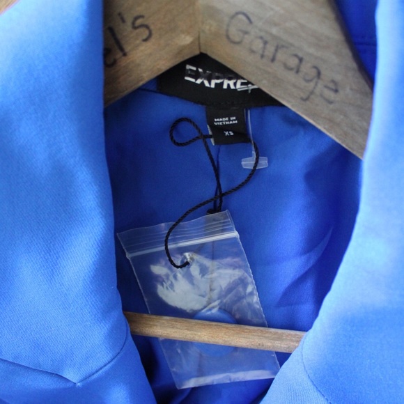 Express NWOT Blue Buttoned Suit Blazer Jacket XS - Picture 9 of 9